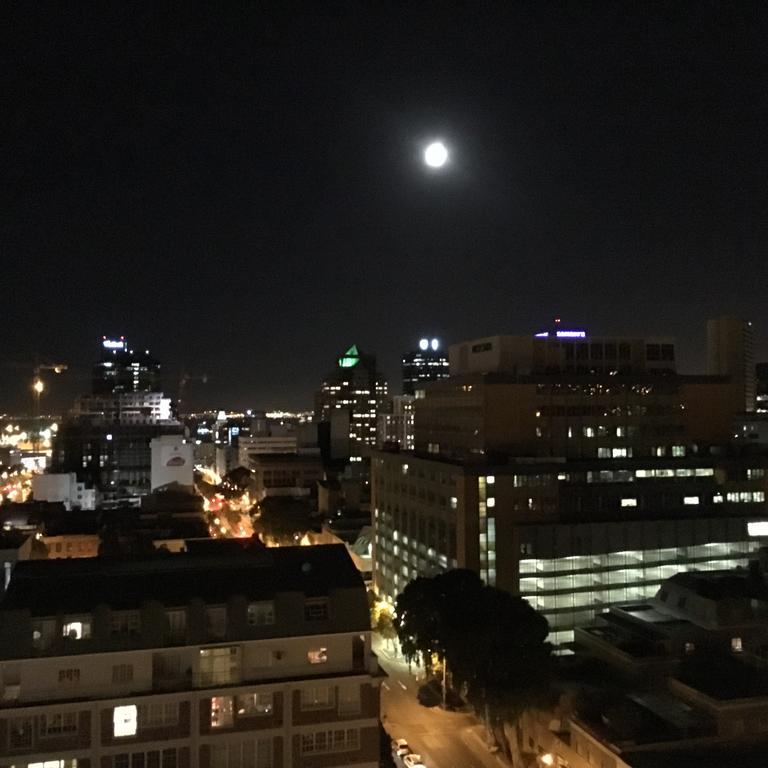Manhattan Place Cape Town Dış mekan fotoğraf